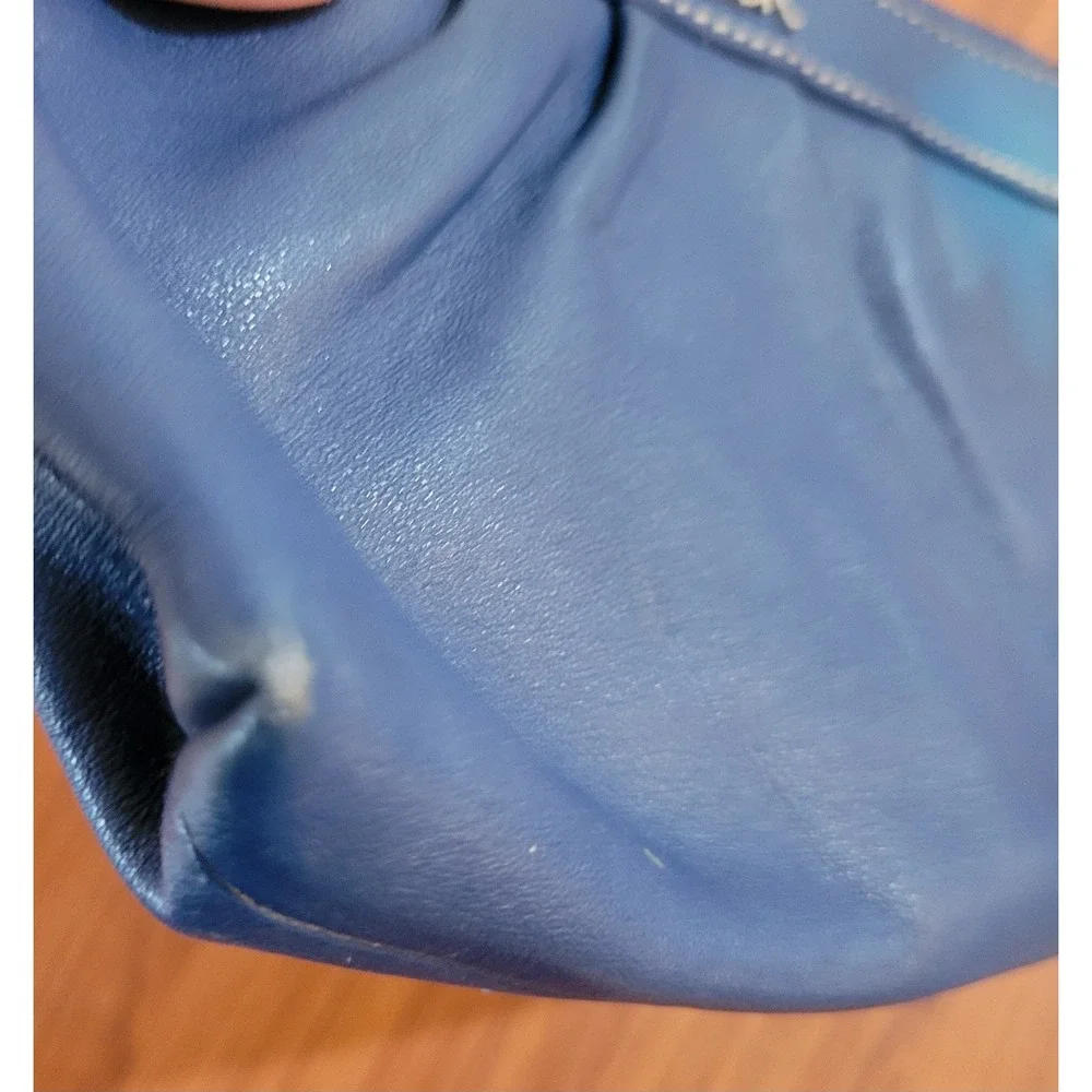 Coach Blue Leather Pleated Wristlet Pouch Zip Top Bag Gold‎ Logo AS IS